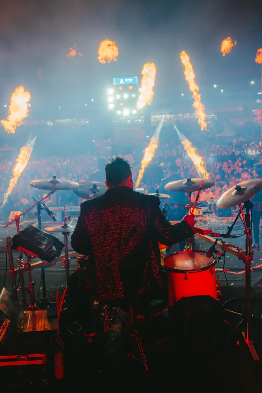 Corpo e Alma emociona o público na EFAPI 2025 e agradece fãs que enfrentaram a chuva